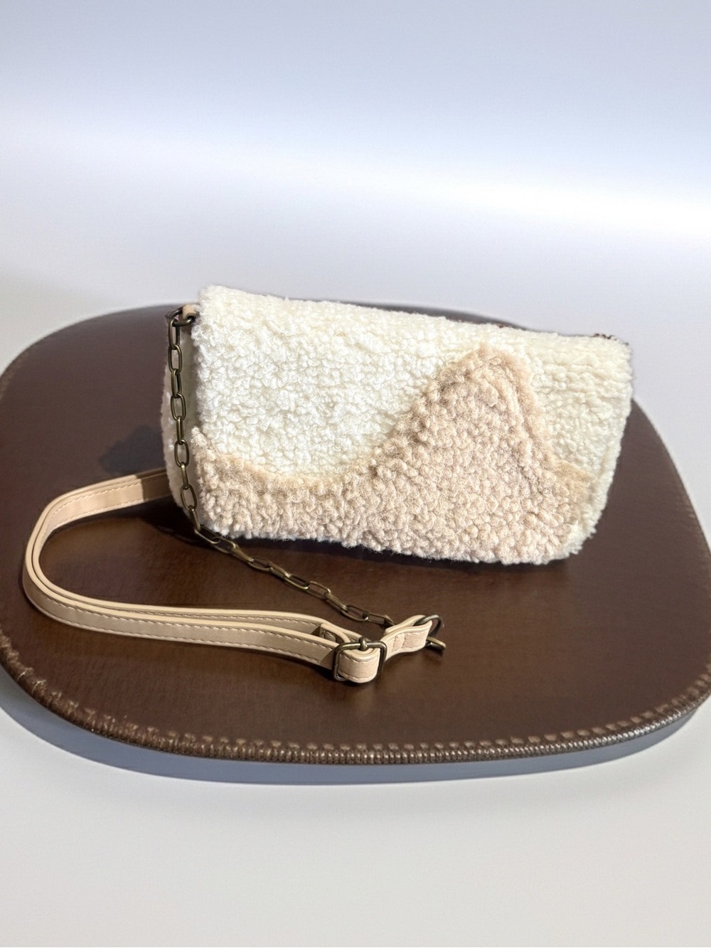 Universal Thread Cream and Beige Sherpa Crossbody with Chain Strap